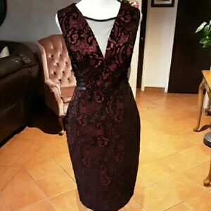 Enfocus Studio Burgundy and Black Midi Dress